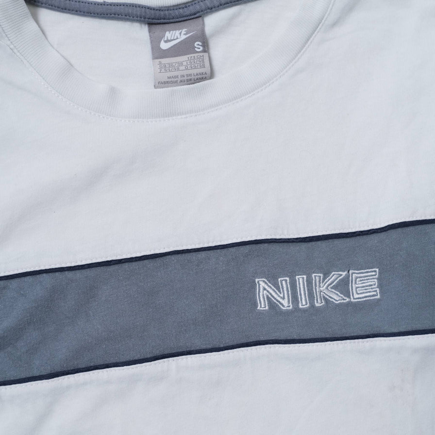 Vintage Nike T-Shirt Small