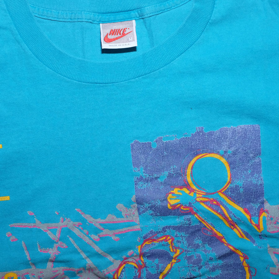 Vintage Nike Volleyball T-Shirt Medium - Double Double Vintage