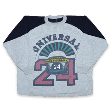 Vintage Universal Sweater Medium - Double Double Vintage