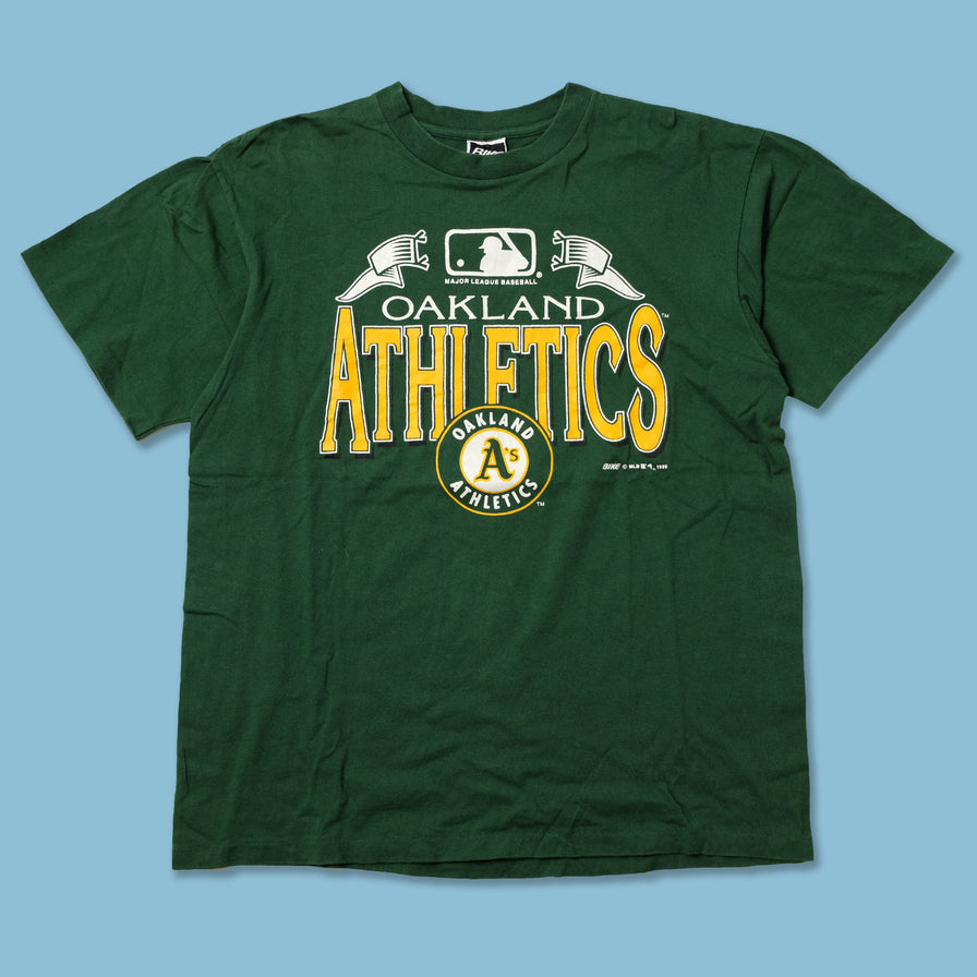 Vintage 1999 Oakland Athletics T-Shirt Large / XLarge