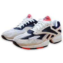 Vintage Reebok Running Sneakers US 9.5 / EU 43 - Double Double Vintage