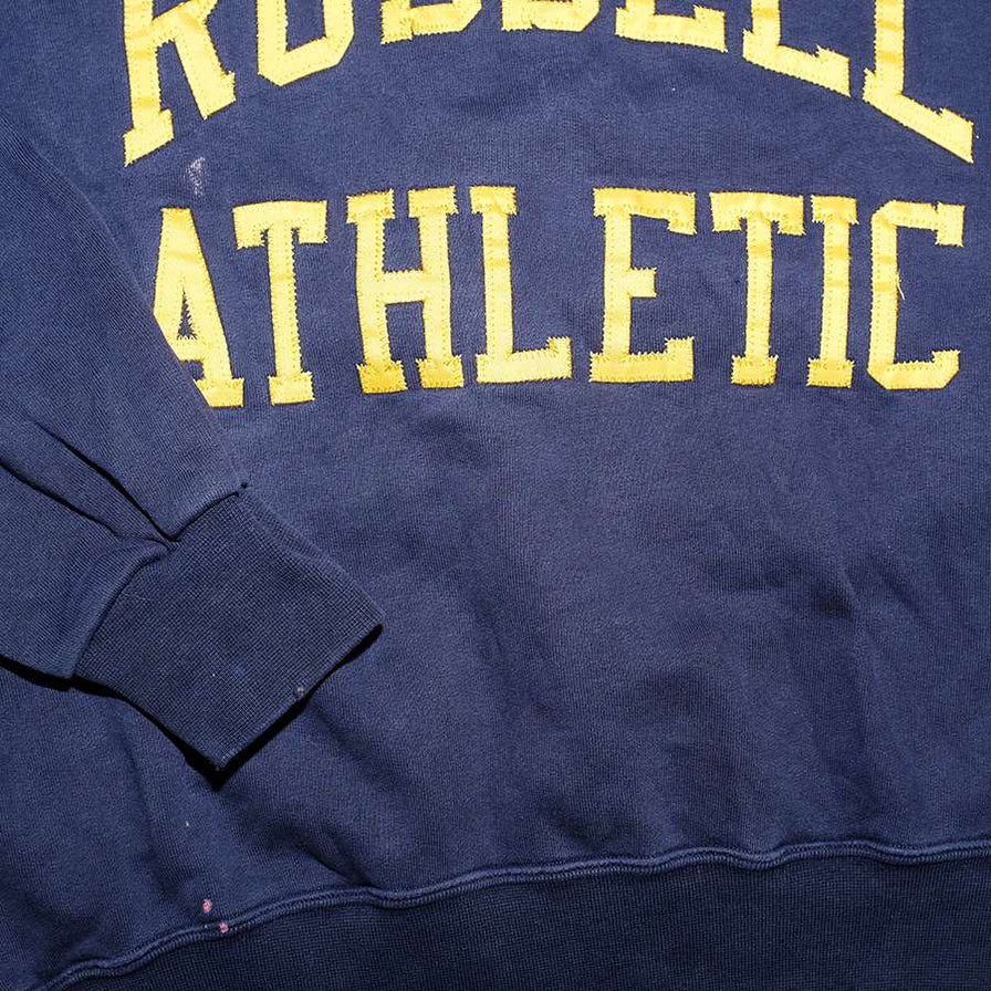 Vintage Russell Athletic Sweater Medium