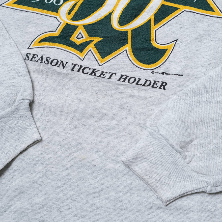 Vintage 1997 Oakland Athletics Sweater XLarge