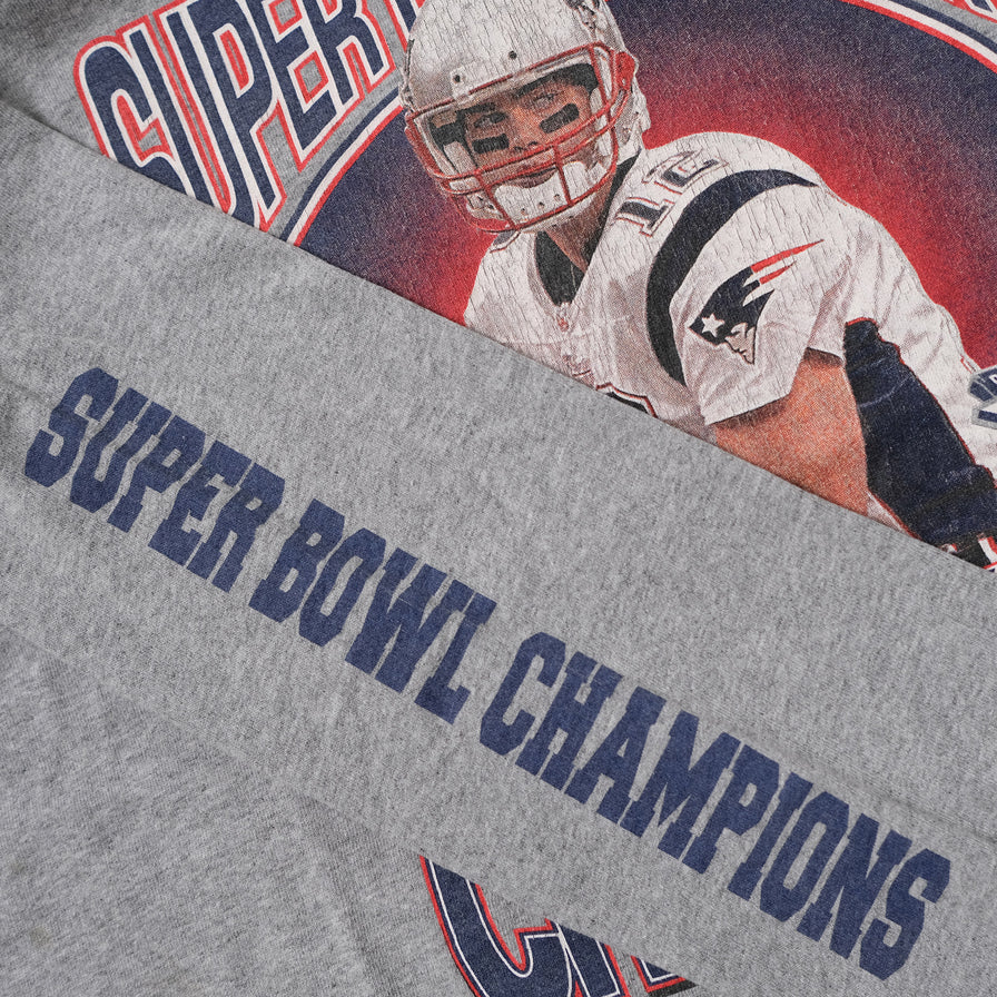 Vintage 2002 Tom Brady Longsleeve Medium