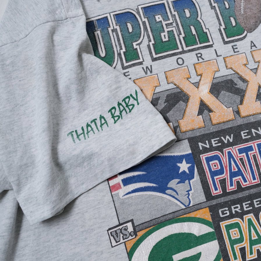 Vintage 1997 Greenbay Packers T-Shirt Medium / Large