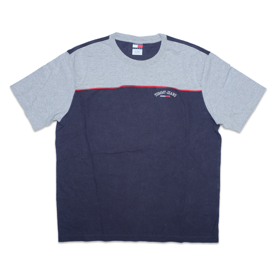 Vintage Tommy Jeans T-Shirt Large - Double Double Vintage