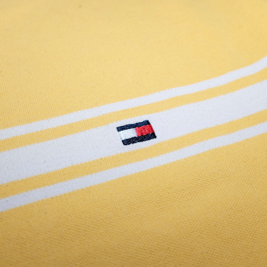 Vintage Tommy Hilfiger Cropped T-Shirt Small / Medium - Double Double Vintage