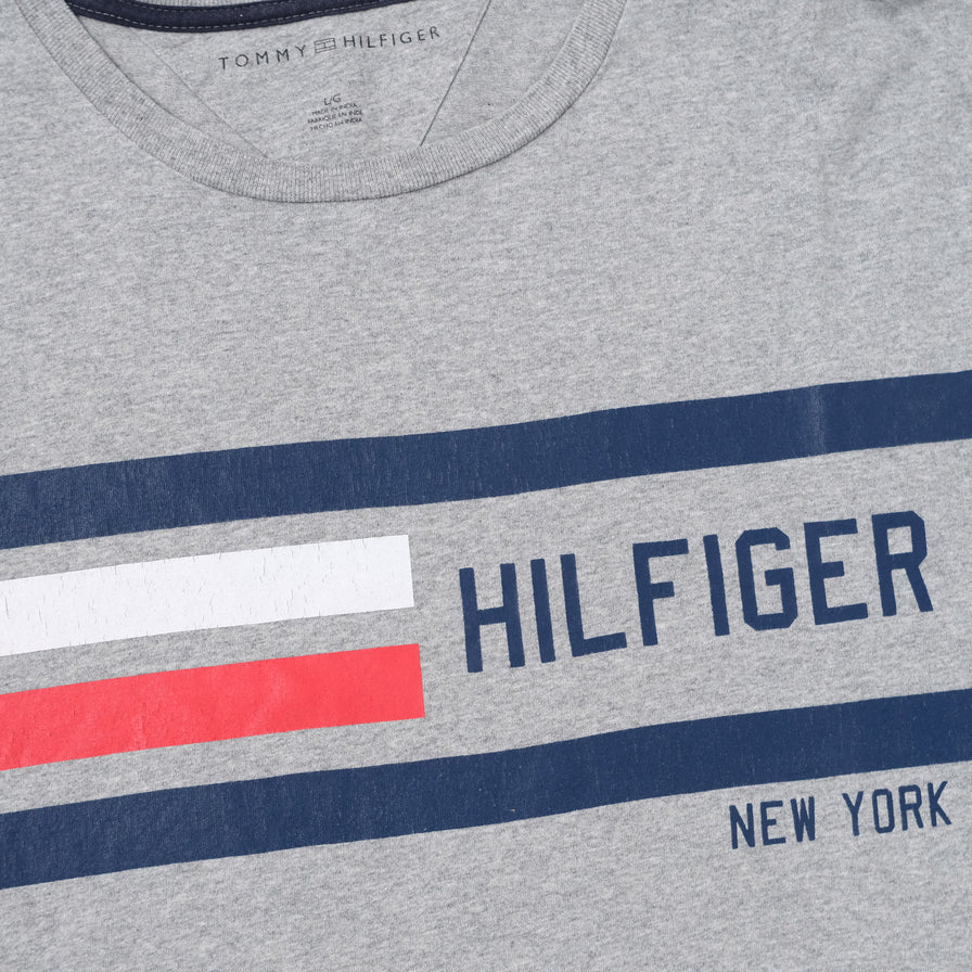 Tommy Hilfiger T-Shirt Large
