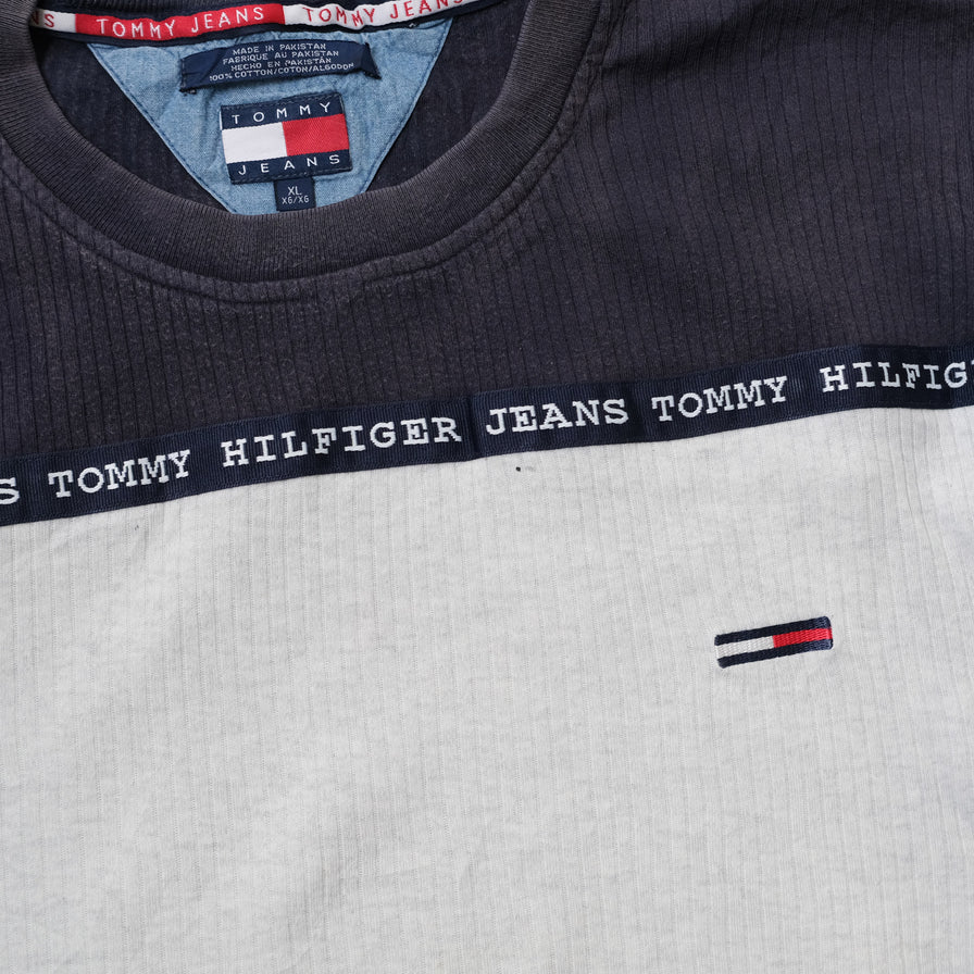 Vintage Tommy Hilfiger T-Shirt XLarge